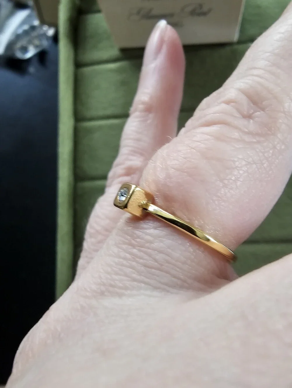 Vintage Avon Ring Size 5